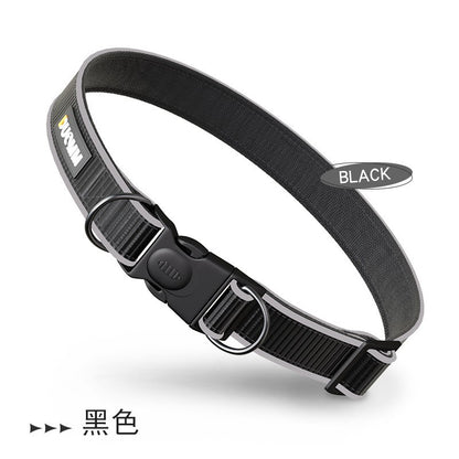 Pet dog collar does not strangle the neck, necklace accessories go out to tract the dog leash, large and medium-sized anti-breaking and adjustable