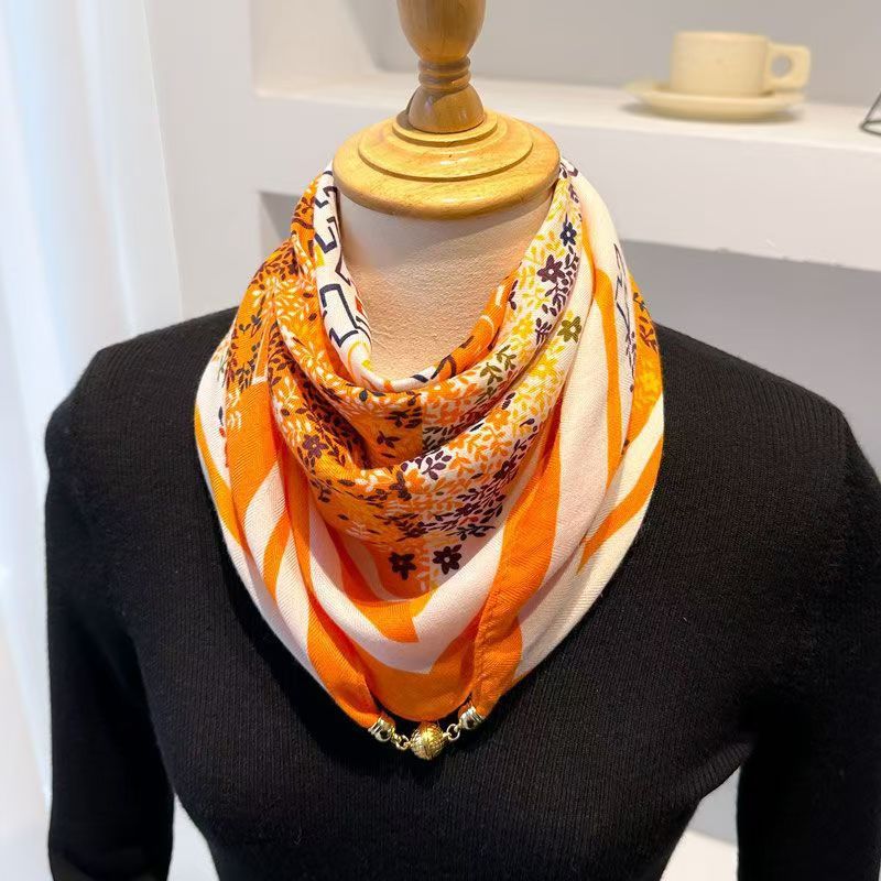 warm square scarf, magnetic buckle, triangle silk scarf, cotton scarf, women's spring, autumn and winter, style scarf, temperament and versatile