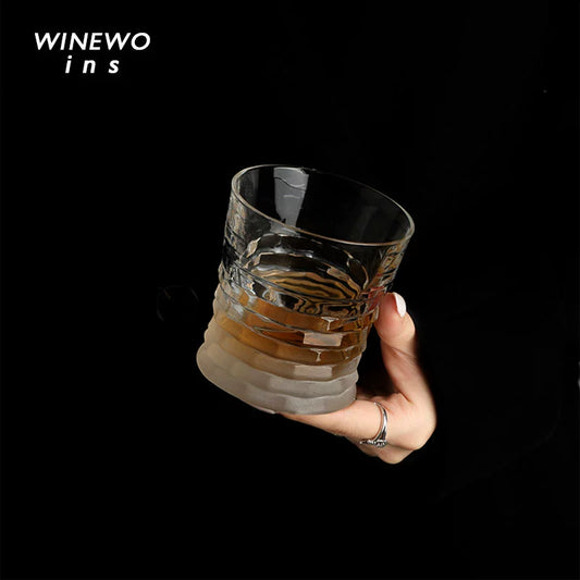 Take the cloud as the order and the moon as the ground/medieval French glass cloud order glass whiskey glass foreign wine glass beer mug