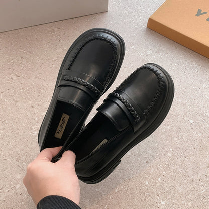 Loafers women's spring new fashion all-match retro woven commuter flat non-slip Japanese small leather shoes
