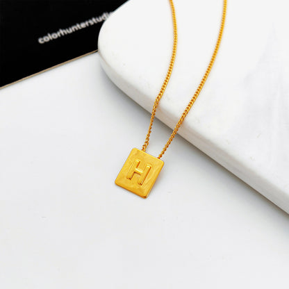 Copper-plated real gold European and American retro simple geometric letter necklace personality trendy necklace net red collarbone chain T547