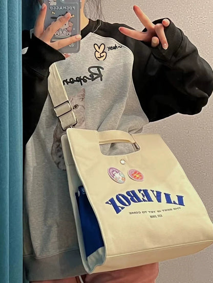 Japanese casual college style commuter Messenger bag female new student class portable single shoulder canvas bag