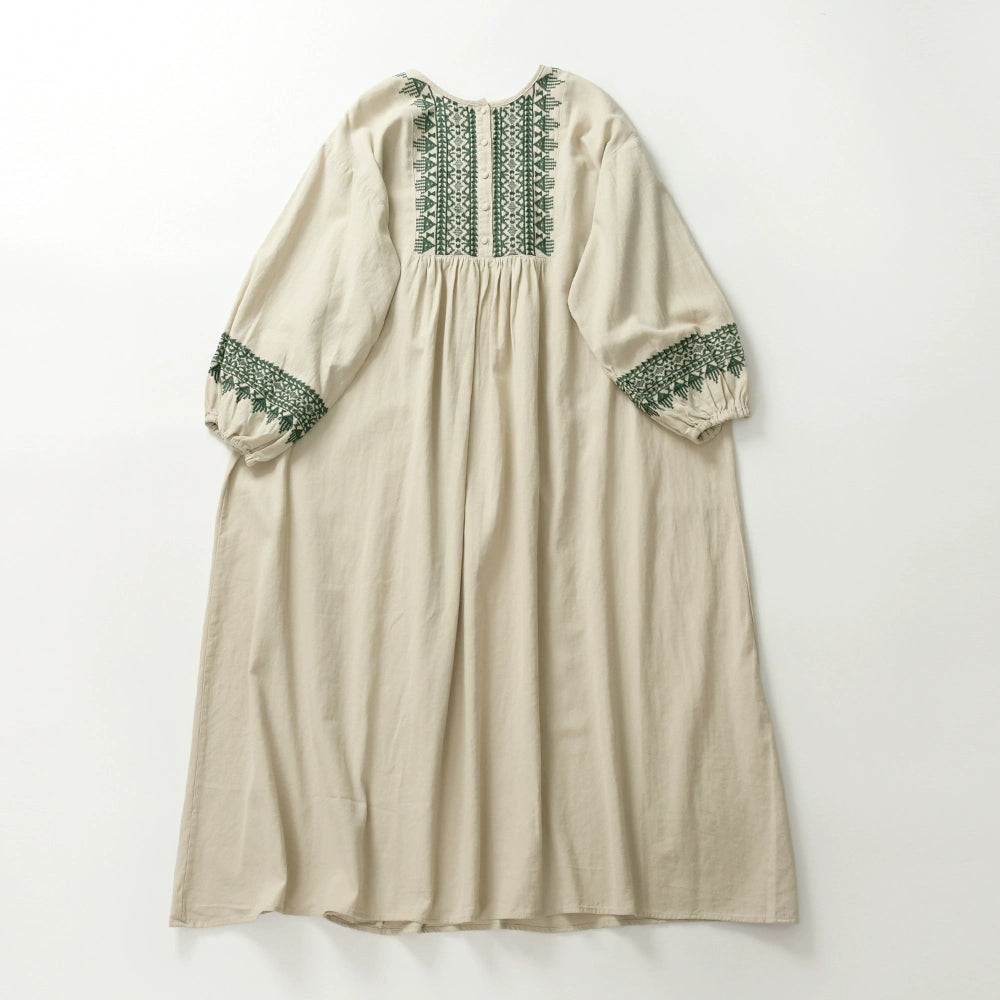 Mori round neck embroidery half cardigan four buttons long-sleeved dress early autumn new cotton comfortable A version slim skirt
