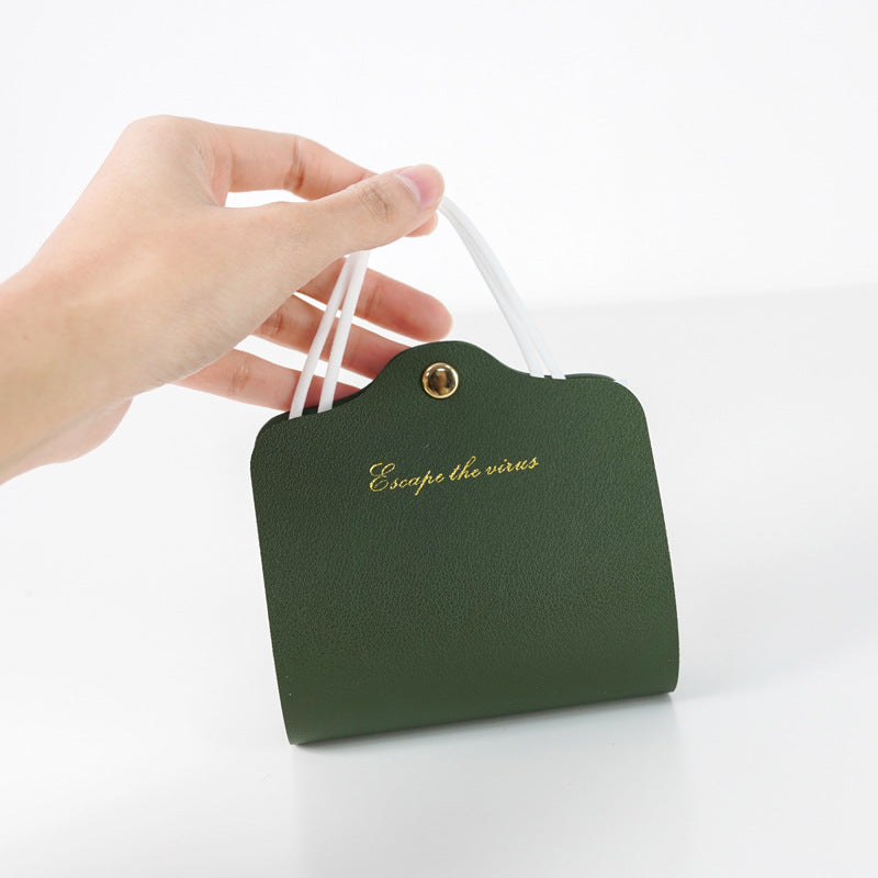 Yueting mask storage folder Japanese style double-sided leather mask temporary storage folder can be folded small and fresh mask storage box