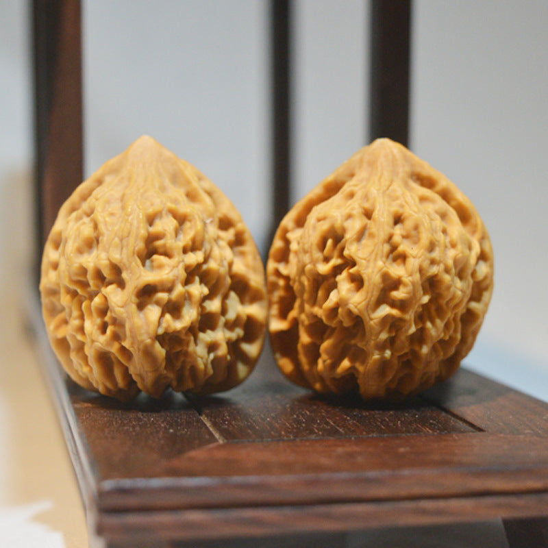 Wen Wan walnut Laishui Wang Yong official hat four building handles walnut shape fine for unisex bulk wholesale