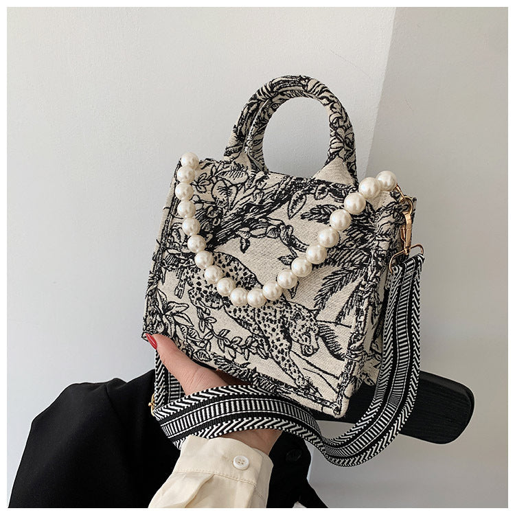 Japanese tote bag women's new niche embroidery cotton linen handbag large capacity commuting canvas shoulder bag