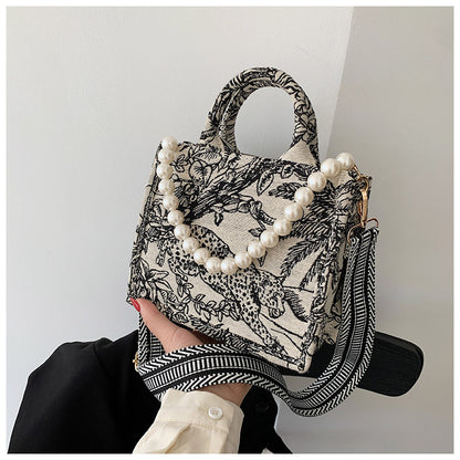 Japanese tote bag women's new niche embroidery cotton linen handbag large capacity commuting canvas shoulder bag