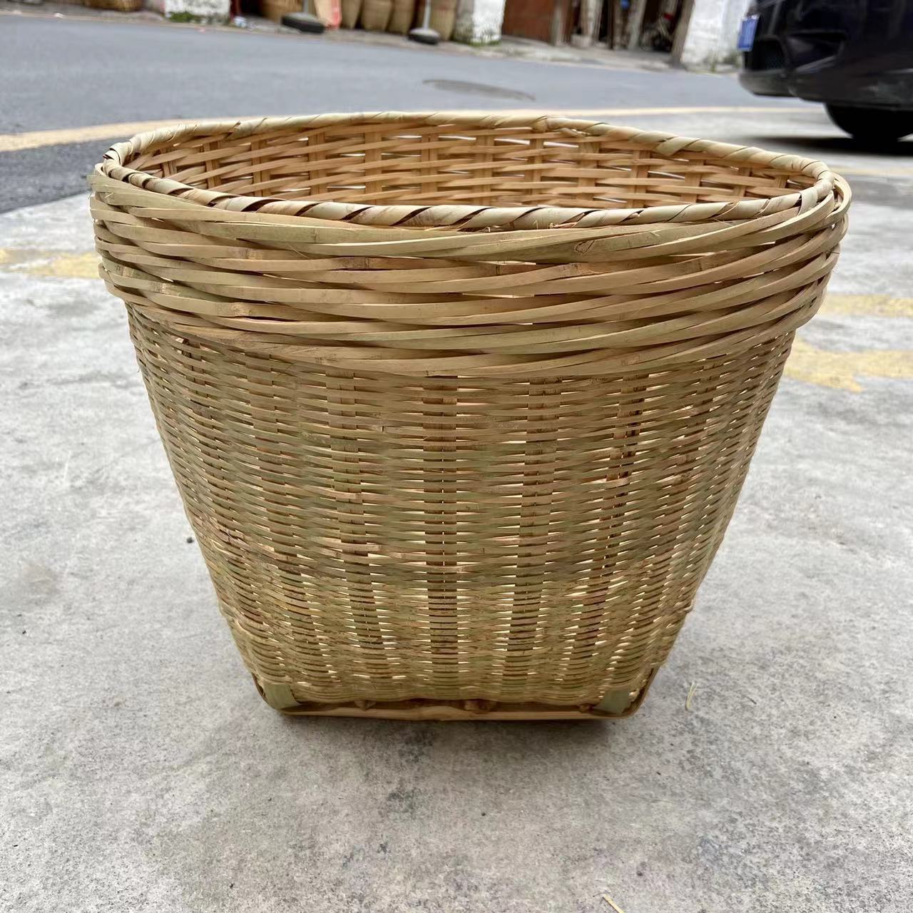 Bamboo woven product basket basket festive grain supermarket restaurant display small and large happy event washing rice bamboo basket